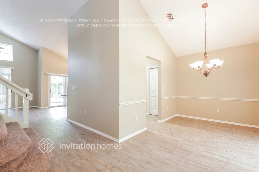 Building Photo - 545 Tall Oaks Terrace