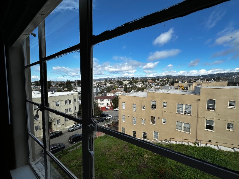 Building Photo - 2208 Carroll St