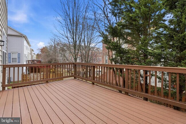 Building Photo - 6137 Manchester Park Cir