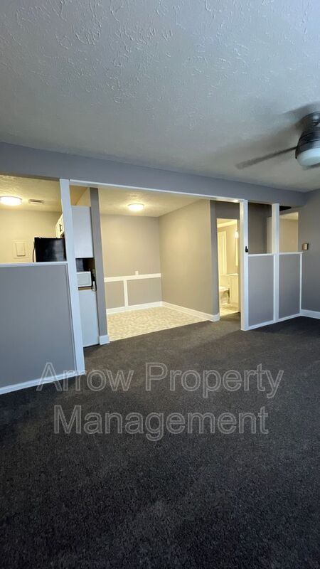 Building Photo - 1215 E Street-8