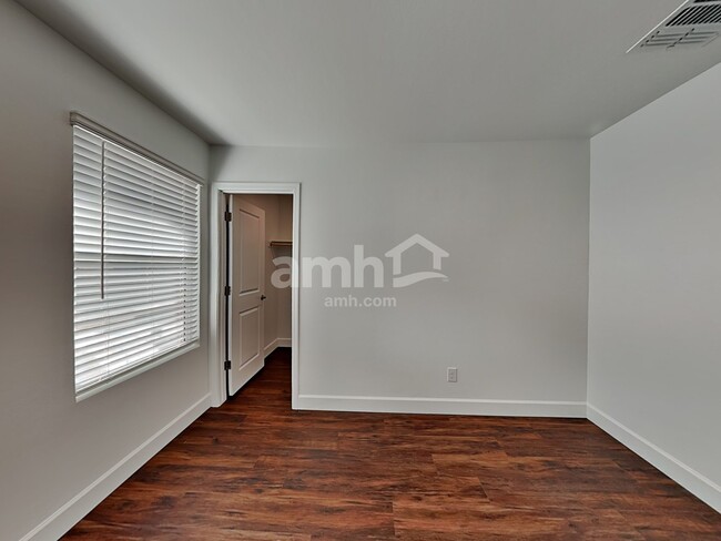Building Photo - 6140 W Paseo Hilario