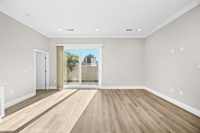 Building Photo - 11312 Frankmont St