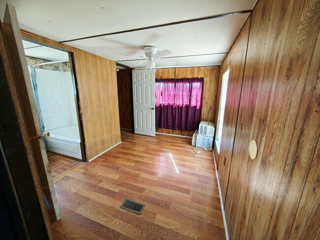 Building Photo - 133 Private Rd 3376G