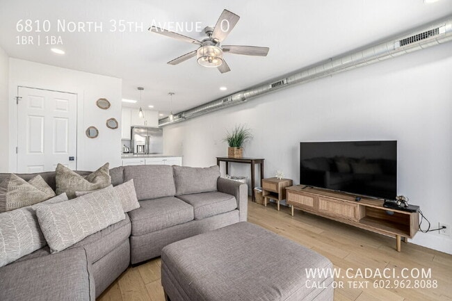 Primary Photo - 6810 N 35th Ave