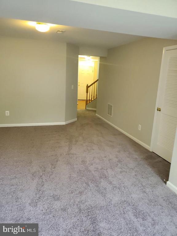 Building Photo - 1372 Cranes Bill Way