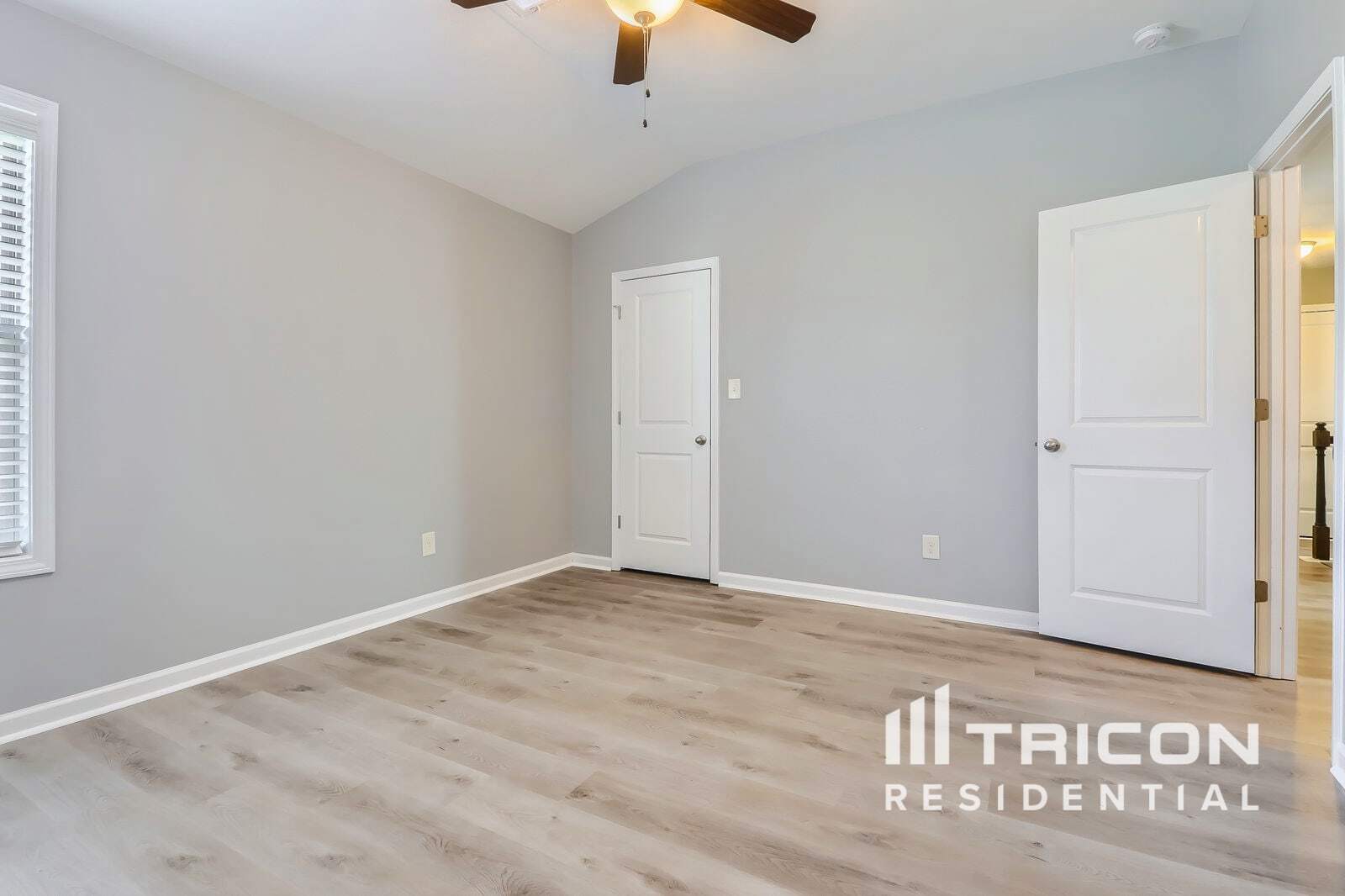 Building Photo - 27 Hillshire Dr