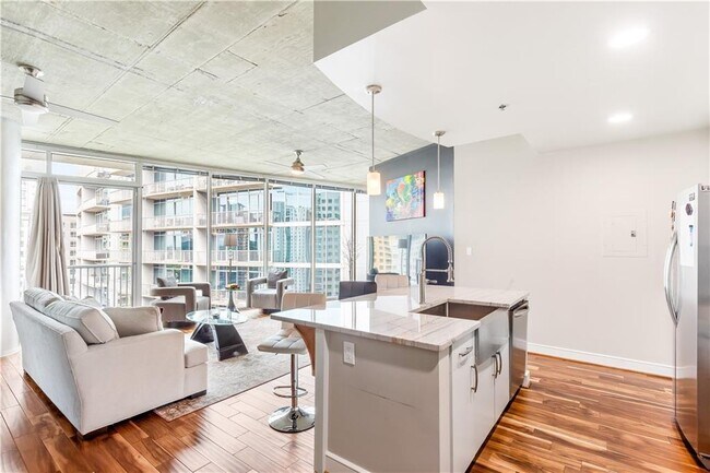 Building Photo - 950 W Peachtree St NW