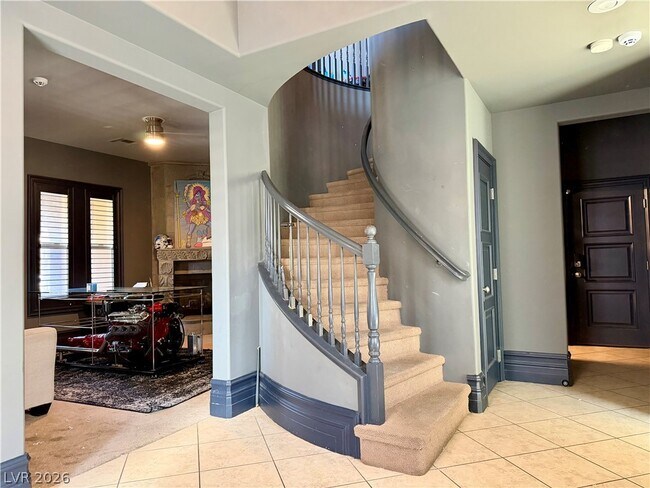 Building Photo - 488 Via Palermo Dr