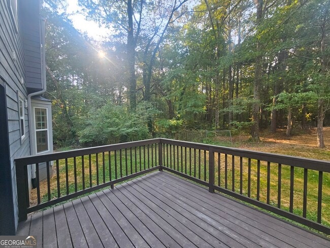 Building Photo - 150 Park Timbers Dr