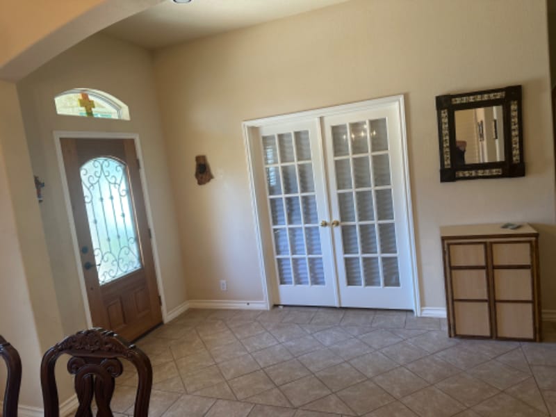 Building Photo - 1317 Wooded Knoll