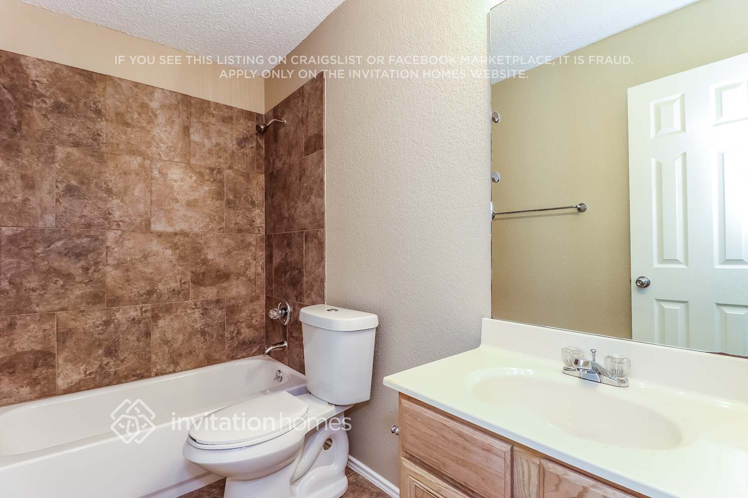 Building Photo - 9308 Lisa Ct