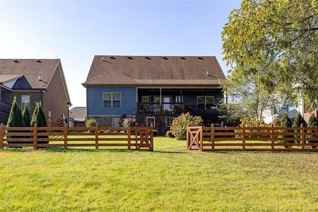 Building Photo - 413 Adalynn Cir