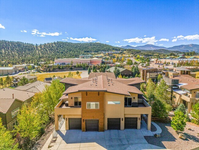 Building Photo - 28424 Tepees Way