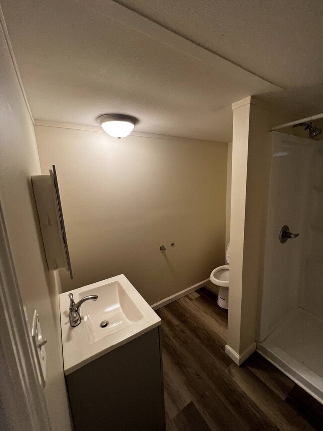 Building Photo - 116 Hussey Mhp Ln