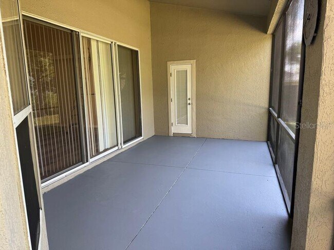 Building Photo - 839 Princeton Dr