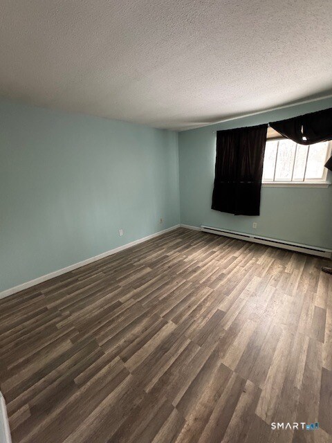 Building Photo - 9 -2 Kent Ct