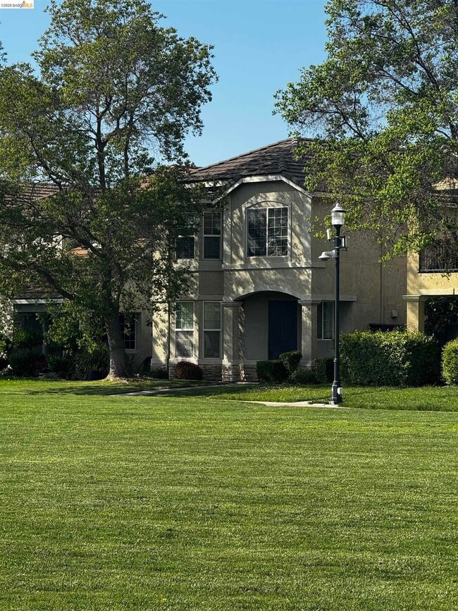 Building Photo - 8224 Shay Cir