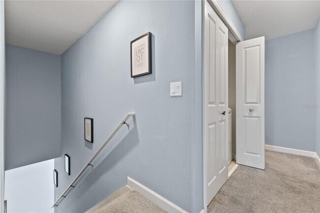 Building Photo - 4828 Love Storey Ln