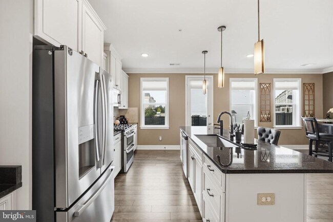 Building Photo - 42017 Glade Creek Terrace