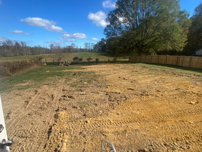 Building Photo - 604 Alexander Rd