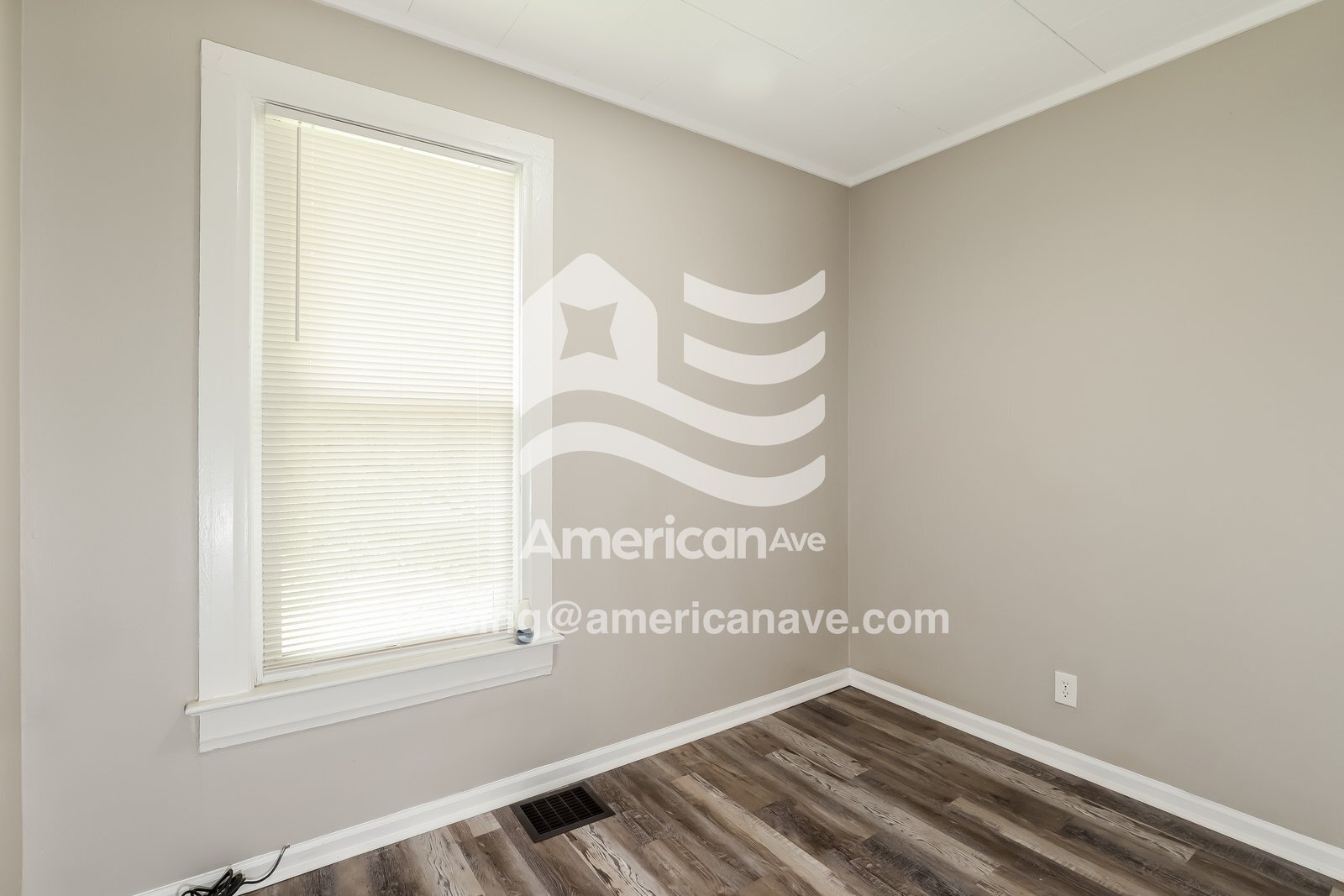 Building Photo - 624 Marion St