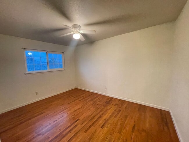 Building Photo - 3 bed / 2 ba house - Tierra Buena Area/ Yuba City