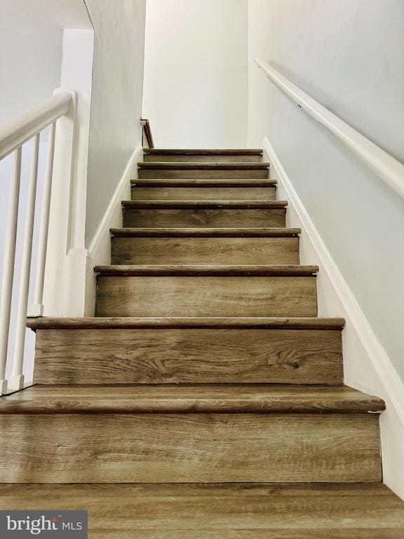 Building Photo - 8134 Mid Haven Rd