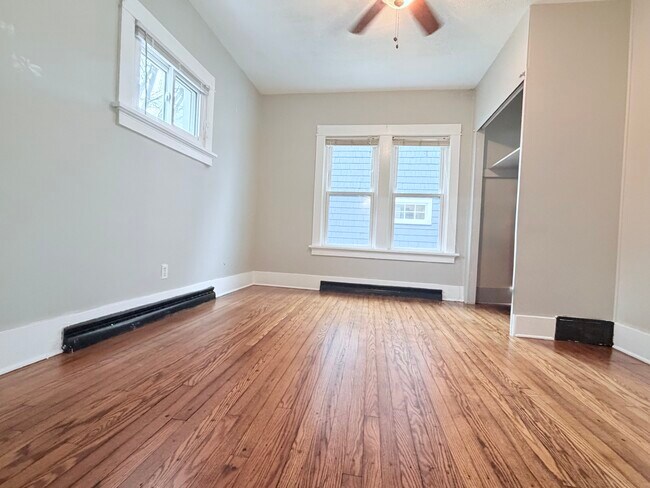 Building Photo - 564 Shroyer Rd