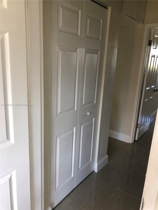 Building Photo - 600 Layne Blvd