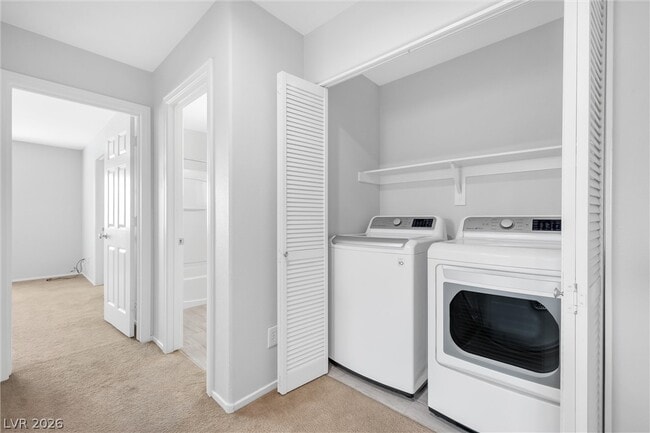 Building Photo - 3314 Villa Fiori Ave