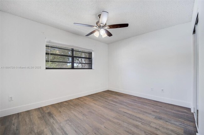 Building Photo - 18220 Mediterranean Blvd