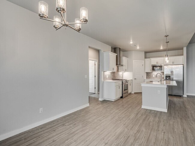 Building Photo - Beautiful New Construction Home in Edmond