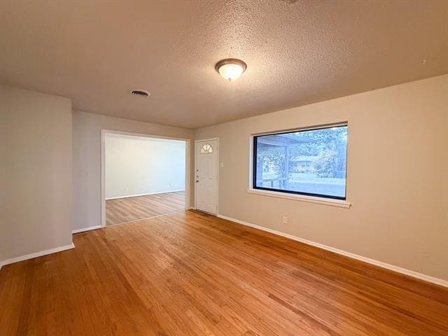 Building Photo - 118 Brazos St
