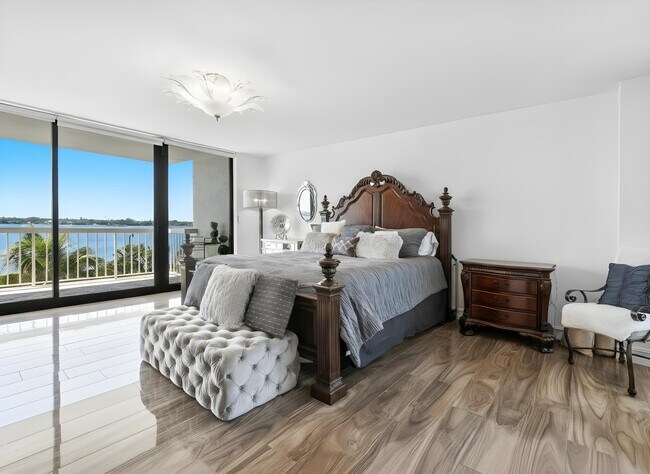 Building Photo - 3300 S Ocean Blvd