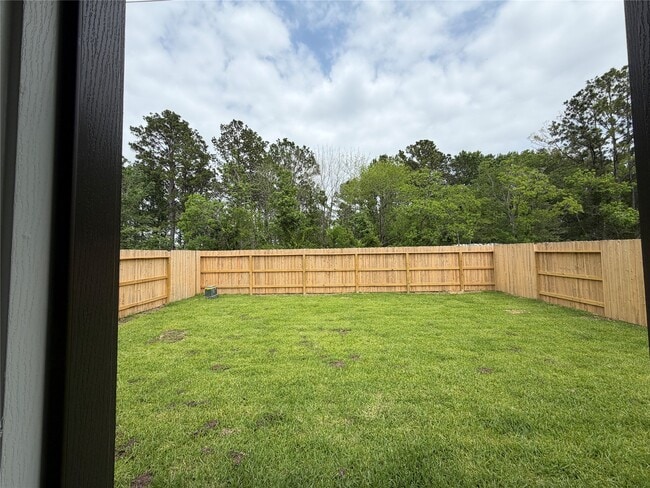 Building Photo - 18658 Periwinkle Brk Dr