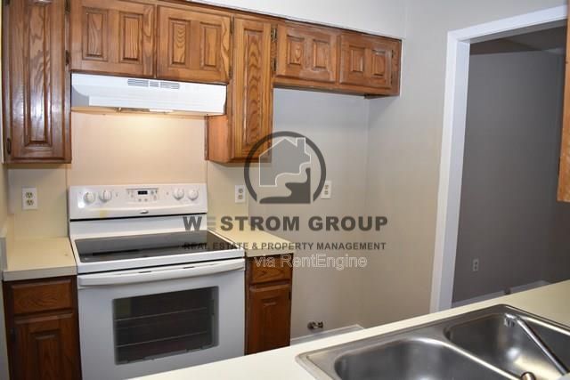 Building Photo - 801 Treadwell Ct