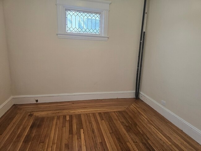 Building Photo - 100 Albemarle St