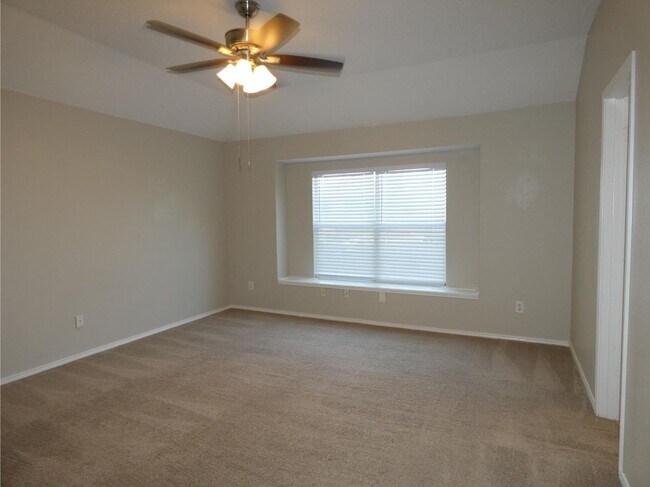 Building Photo - 5417 Royal Birkdale Dr