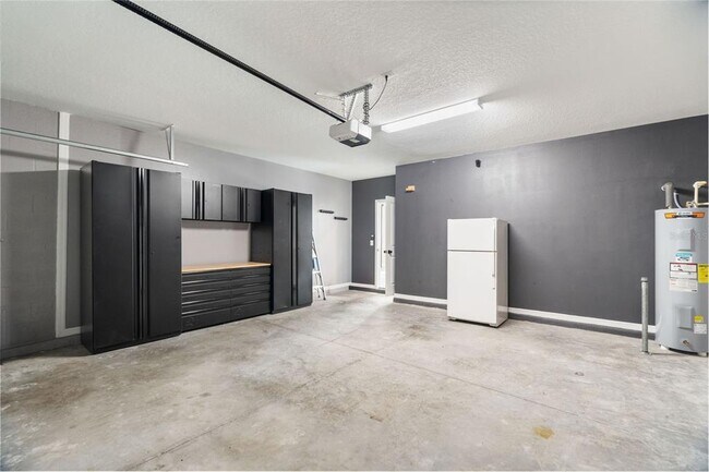 Building Photo - 4529 Eternal Prince Dr