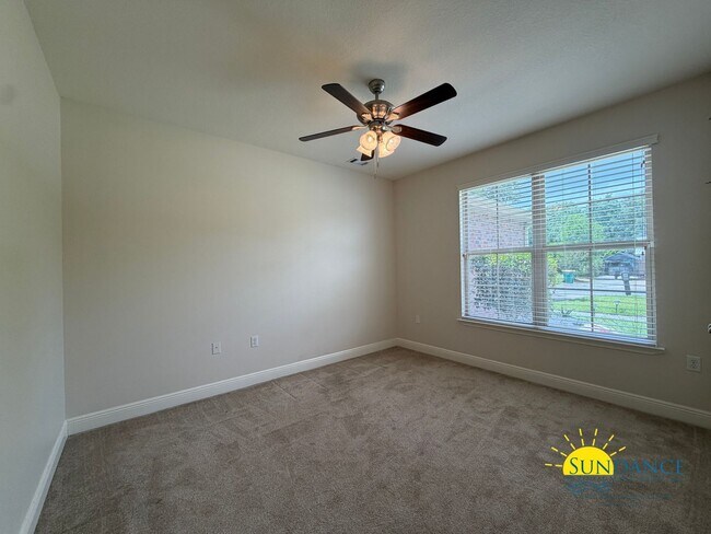 Building Photo - Spacious 4BR/2BA Home in Fort Walton Beach Near Eglin Parkway!