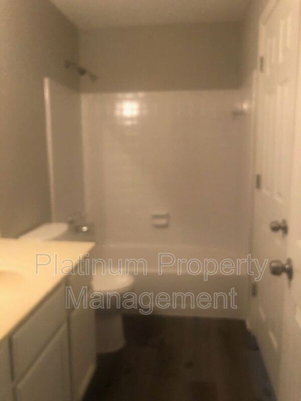 Building Photo - 5557 Mountain Springs Cir