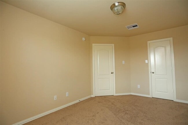 Building Photo - 4531 Kenya Manor Dr