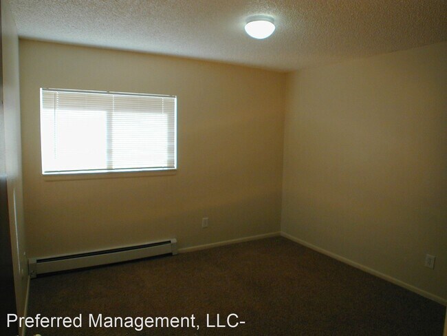 Building Photo - 116 Camelot Ct