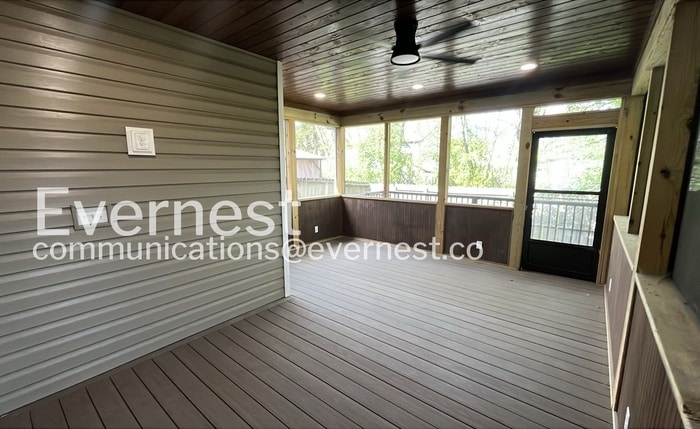 Building Photo - 6721 Briana Way