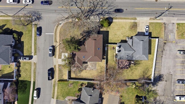 Building Photo - 1374 Prospect Ave