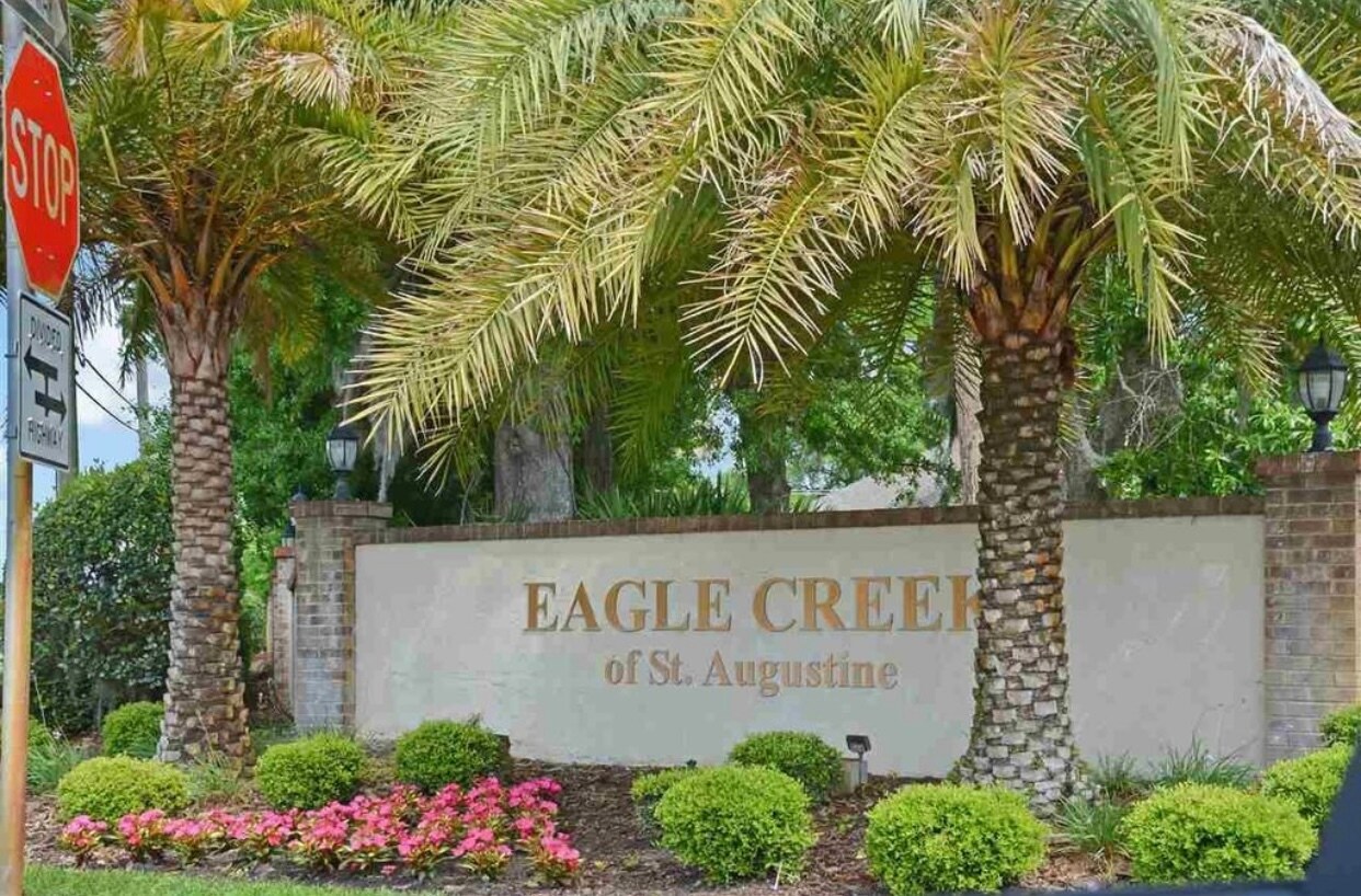 Building Photo - 453 Island View Cir