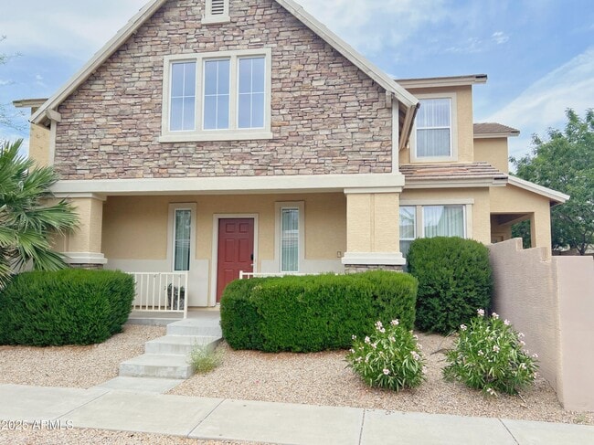 Primary Photo - 3041 W Darien Way
