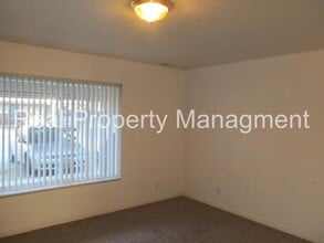 Building Photo - 1765 N 200 E