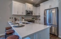 Building Photo - Modern single-level 2BR -2BA + office Home  in SE Bend