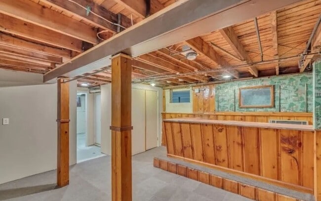 Building Photo - 1308 Sunnyfield Dr